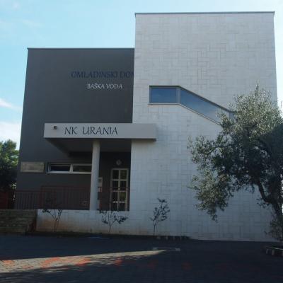 Omladinski dom